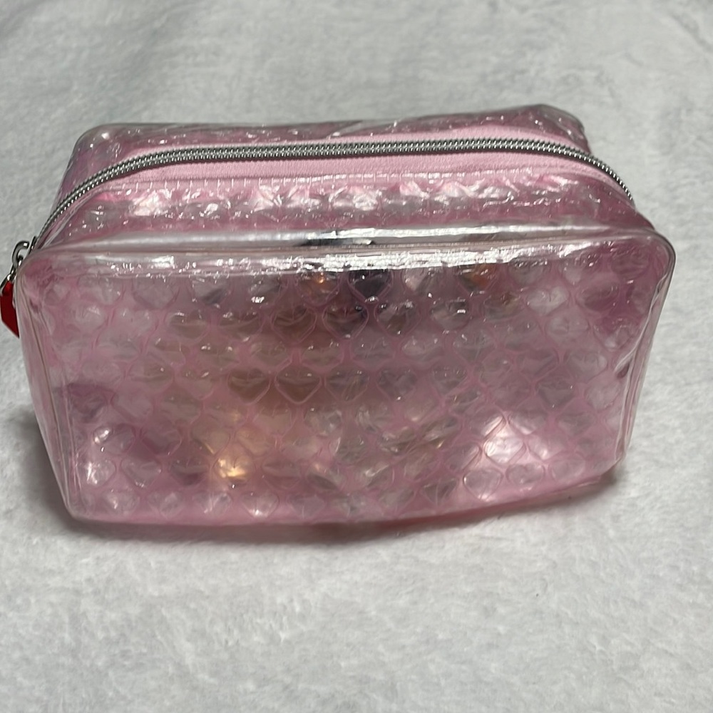 Decorative heart shaped air cushion bag